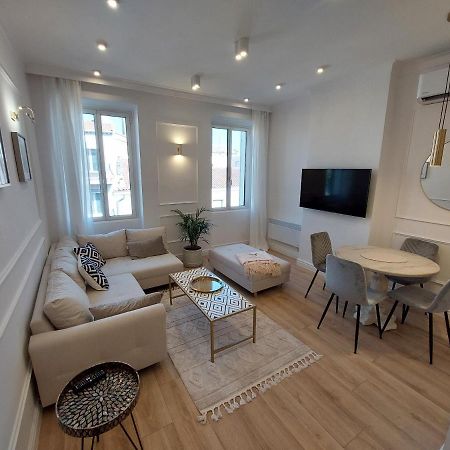 Saint Raphael'S Apartment, Classe 3 Etoiles Екстер'єр фото